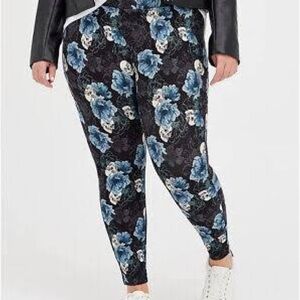 Torrid blue floral skull pixie pants